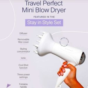 Monat Travel perfect mini blow dryer